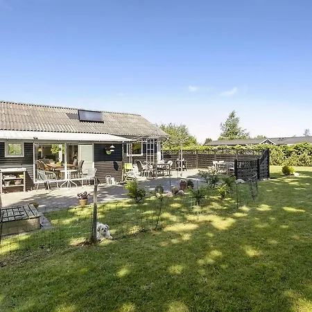 Two-bedroom Holiday In